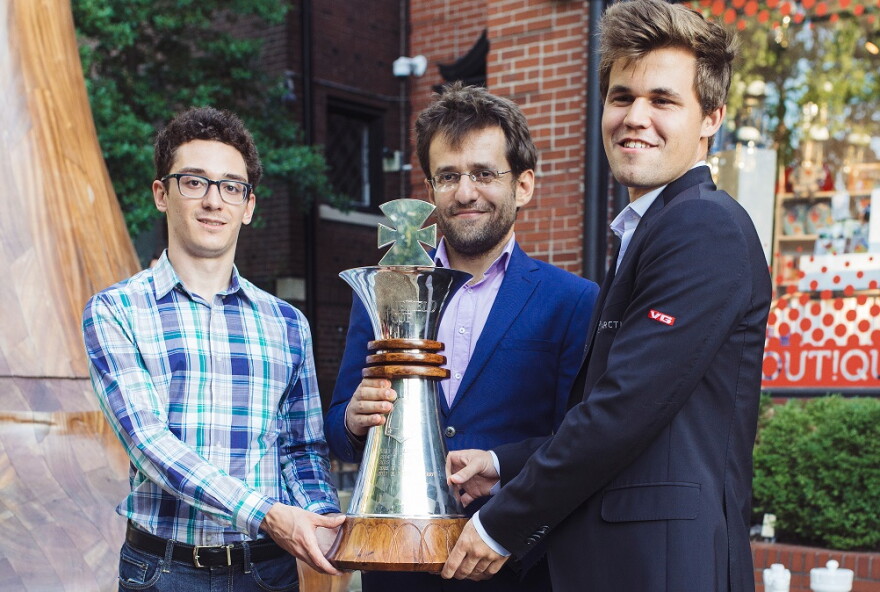 Carlsen shares 1st at the 2018 Sinquefield Cup with Fabiano Caruana and Levon Aronian.